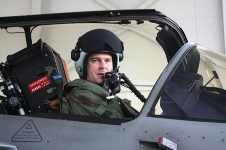Czechs fly back from Lithuania