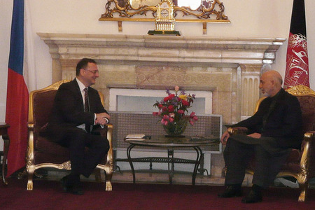 Prezident Karzáí při jednání s premiérem ocenil činnost českých vojáků v Afghánistánu