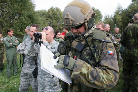 American and Czech Forward Air Controllers during the DOMESTIC CAS exercise at Military Region Boletice