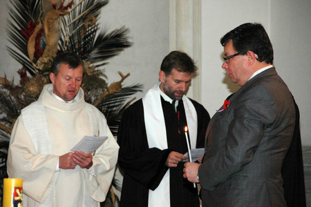 Military chaplains and Defence Minister Alexandr Vondra
