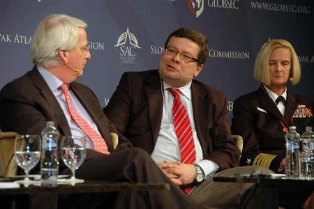 Alexandr Vondra during the panel discussion