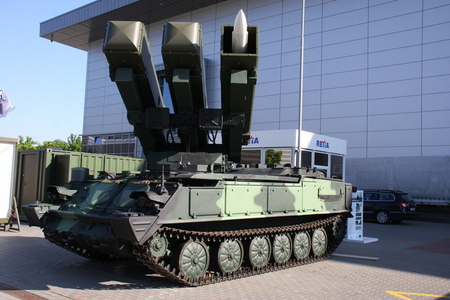 International exhibition IDET 2011 welcomes first visitors in Brno