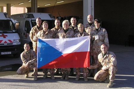 Český polní chirurgický tým zahájil v Kábulu svoji činnost