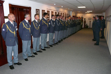 Cvičili nováčky i zkušené letce, kteří nebyli ve vzduchu 15 a více let