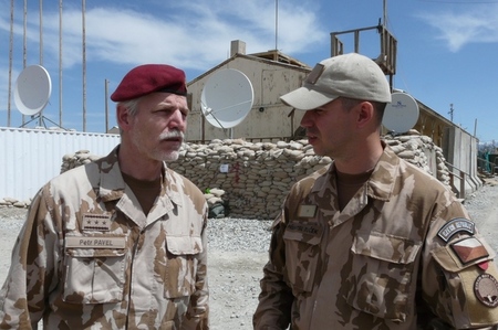 General Petr Pavel with commander of 1 MAT in Logar Major Premysl Tucek
