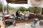 Bamako je městem kontrastů. Na jedné straně moderní hotely na straně druhé – místní lidé v provizorních přístřeších