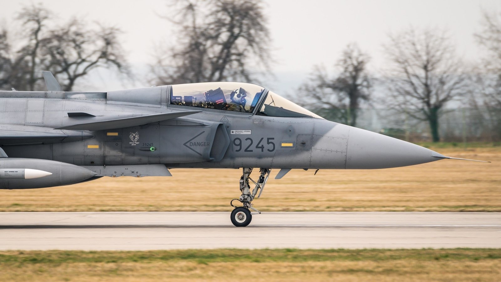 Z odletu JAS-39 Gripen