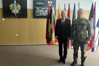 Ilustrační obrázek ke článkuMinistr obrany jednal ve Vyškově o prioritách přípravy personálu pro rok 2026
